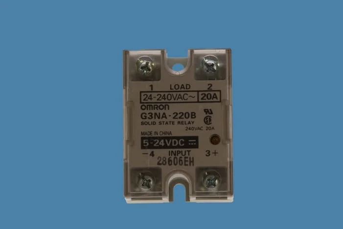 Thermopatch SPA105010 solid state relay