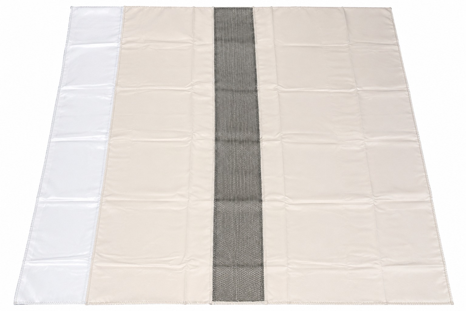 Italian cream waxing cloth with a central steel mesh cleaning strip